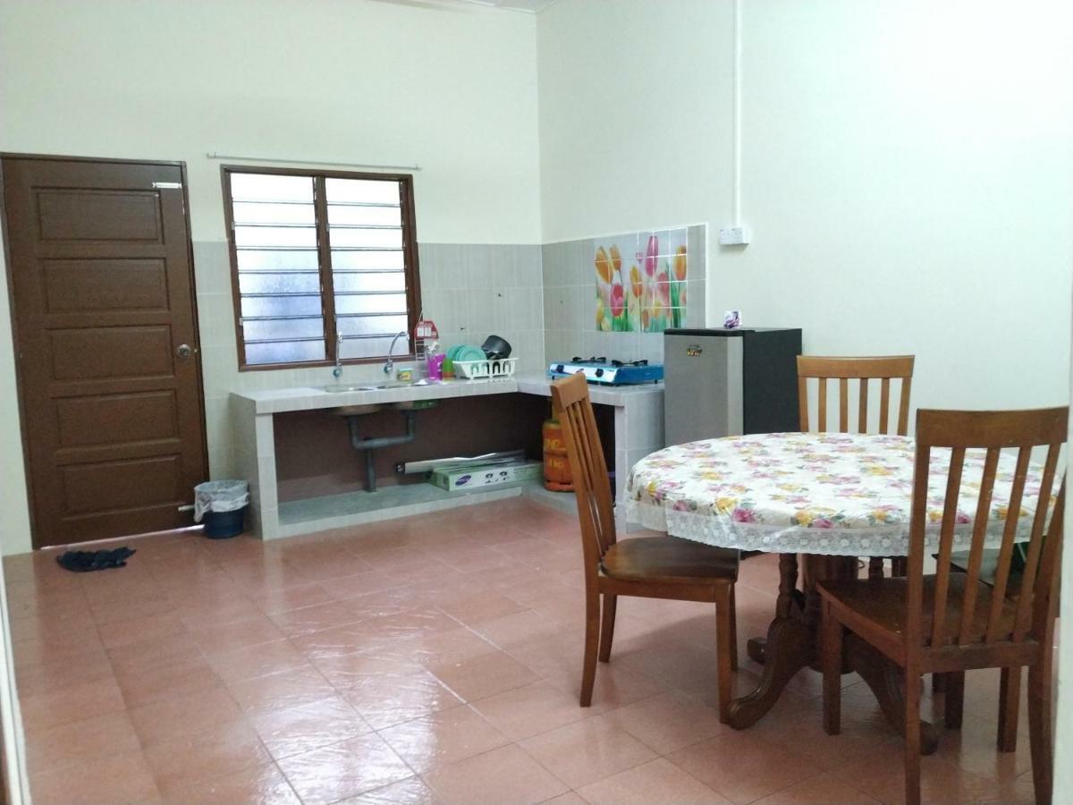 Homestay Ibu Pekan Exterior foto